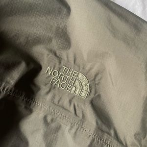 The North Face Mens rain jacket with hood